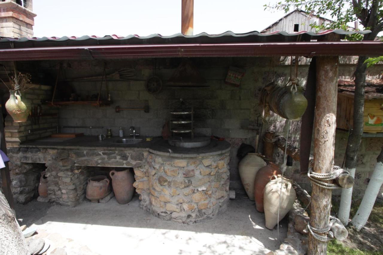 Mardoyan'S Guest House Gavar Ngoại thất bức ảnh
